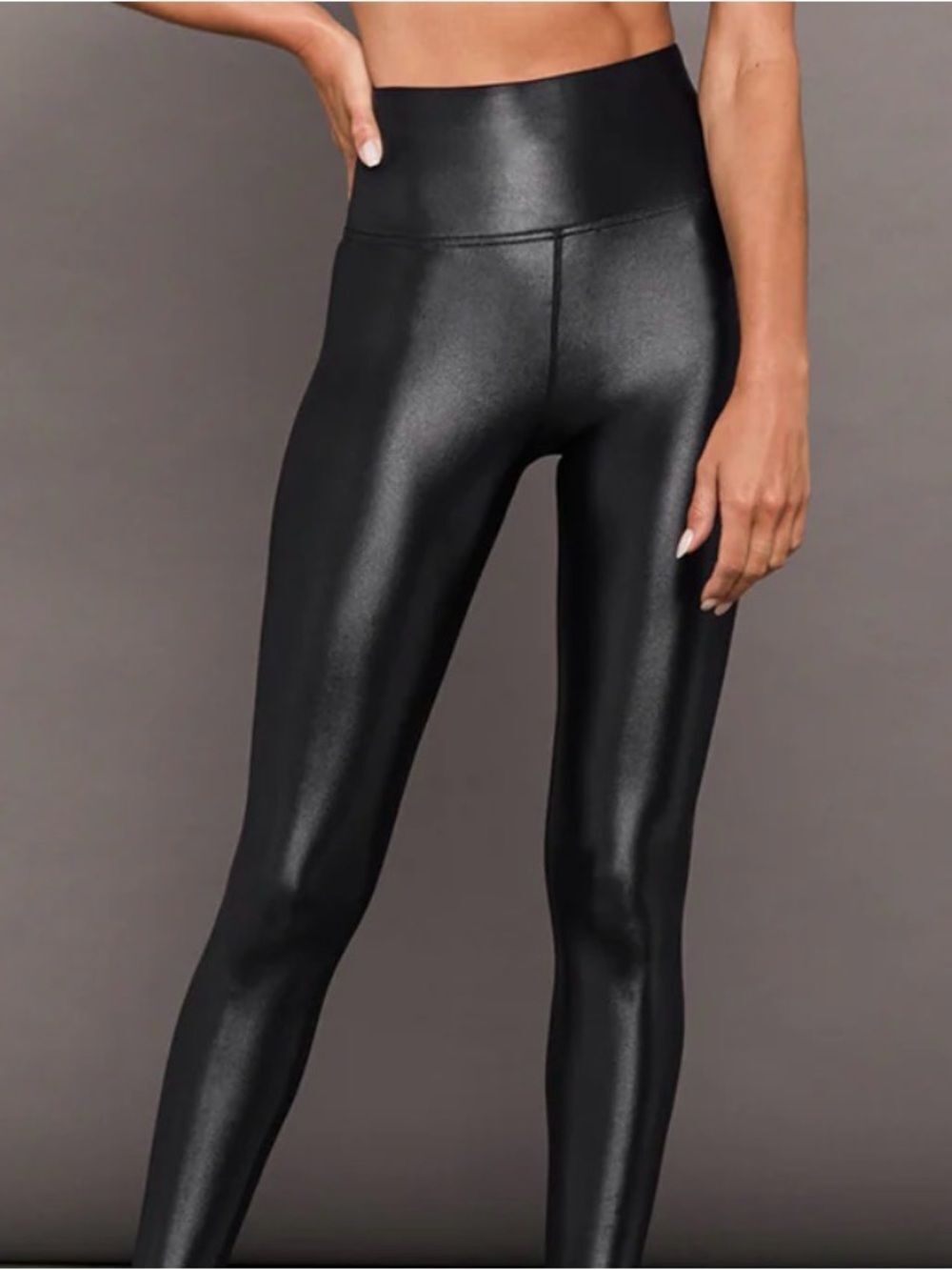CARBON 38 High-Waist Shiny Black Leggings